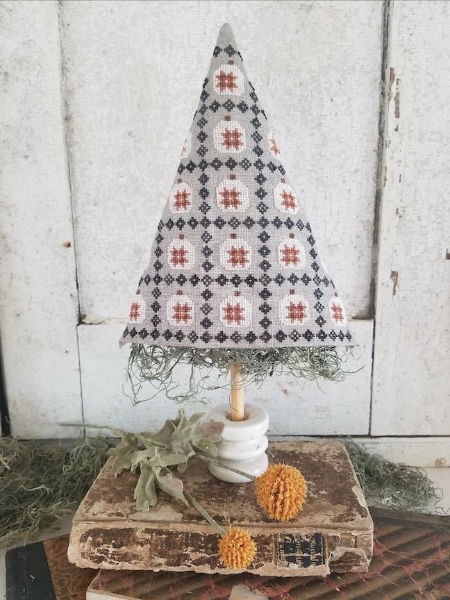 Pumpkin Quilt Tree